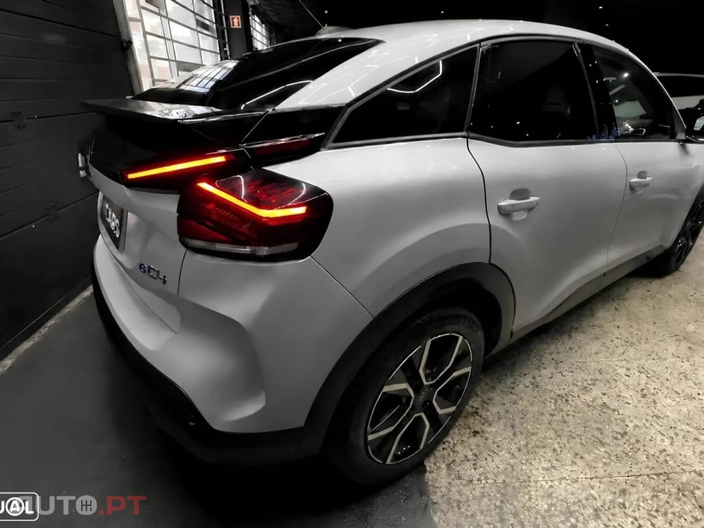 Citroen e-C4 50 kWh Shine Pack