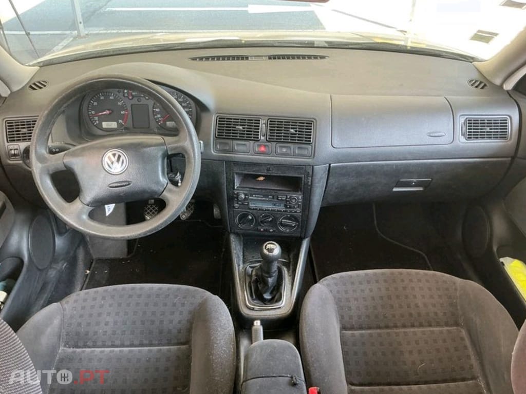 Volkswagen Golf 1.4i Confortline