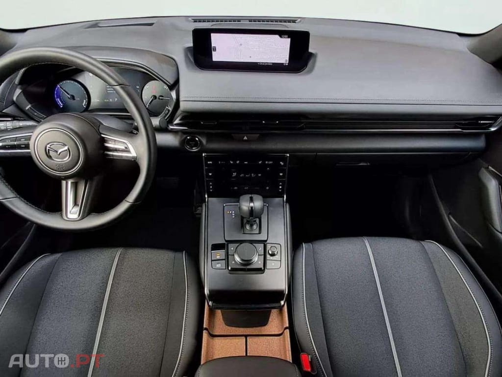 Mazda MX-30 e-Skyactiv Makoto Urban Expression