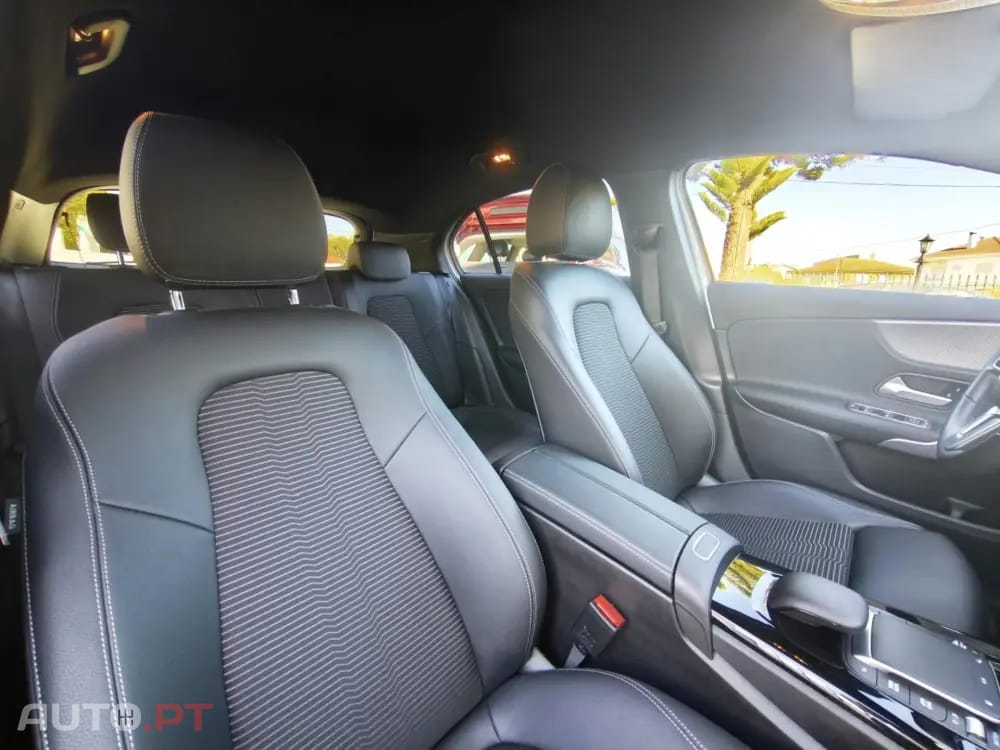 Mercedes-Benz A 250 e 8G-DCT Progressive Advanced