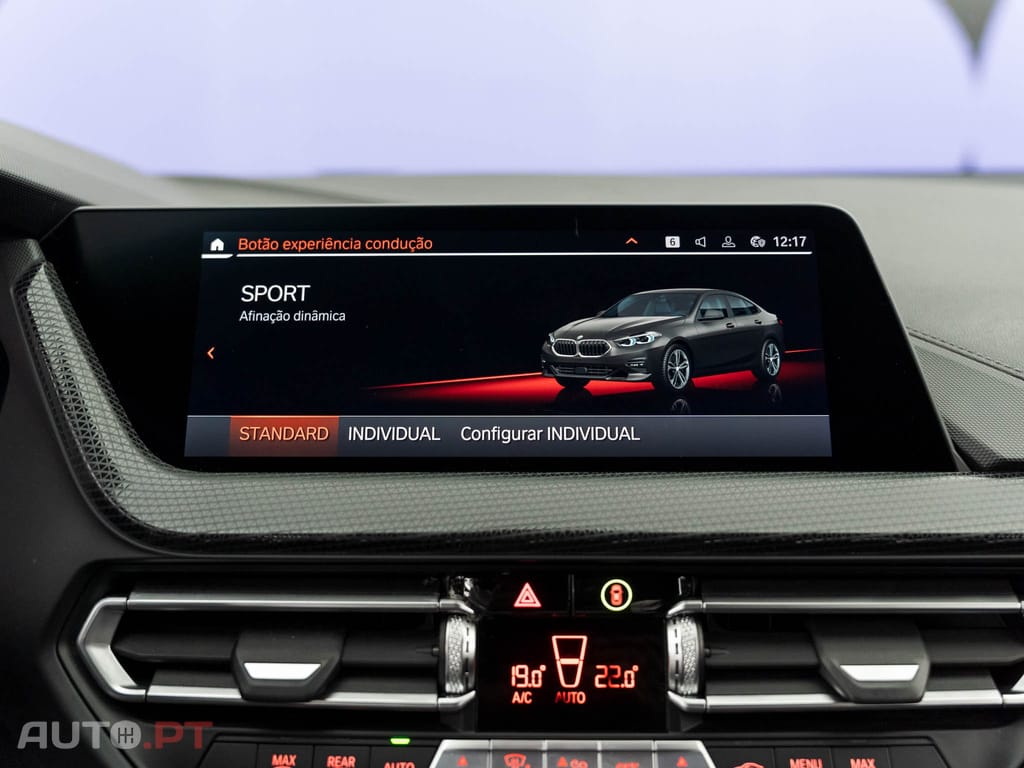 BMW 218 i Advantage