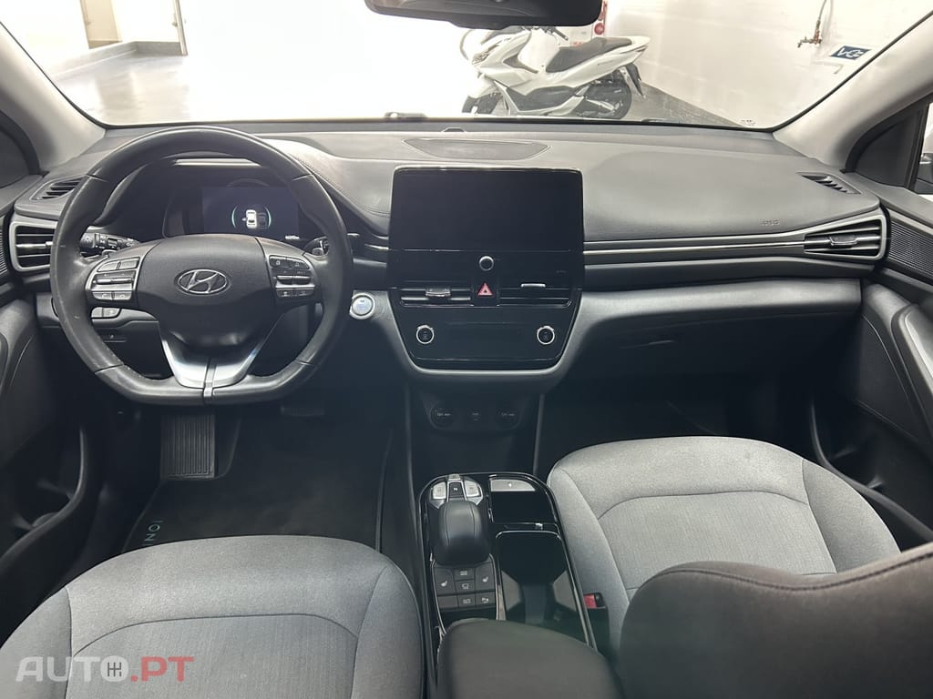 Hyundai Ioniq 38kWh