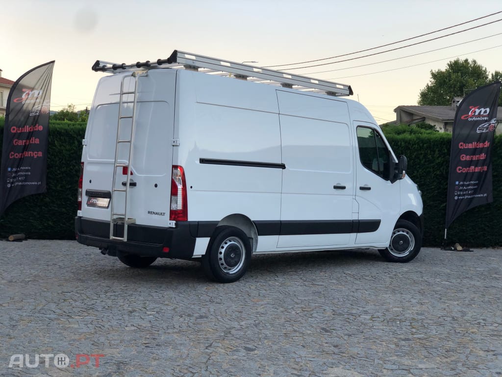Renault Master Master 2.3 Dci 130 CV L2H2 GPS IVA Dedutível
