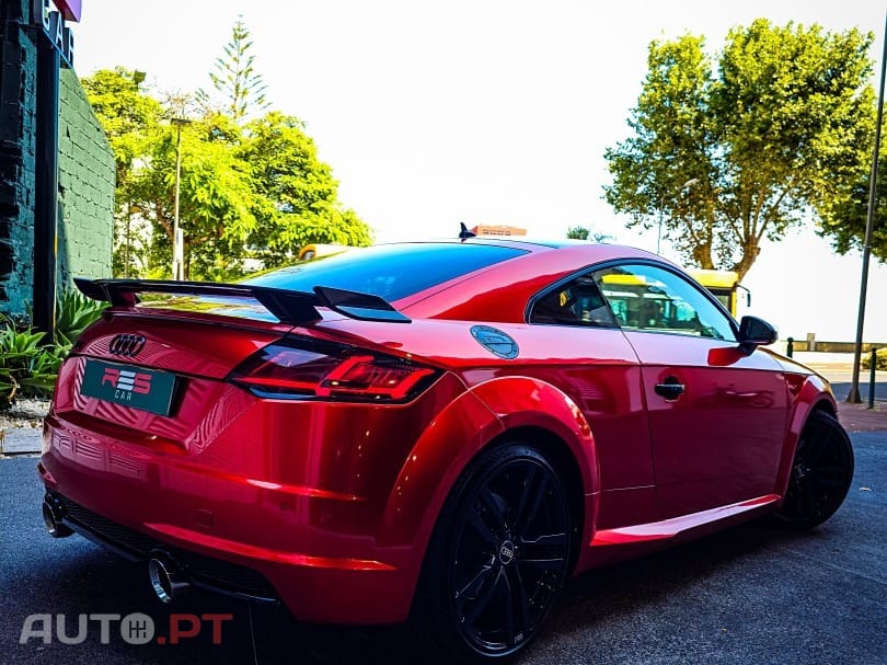 Audi TT 2.0 TFSI quattro S-line S tronic