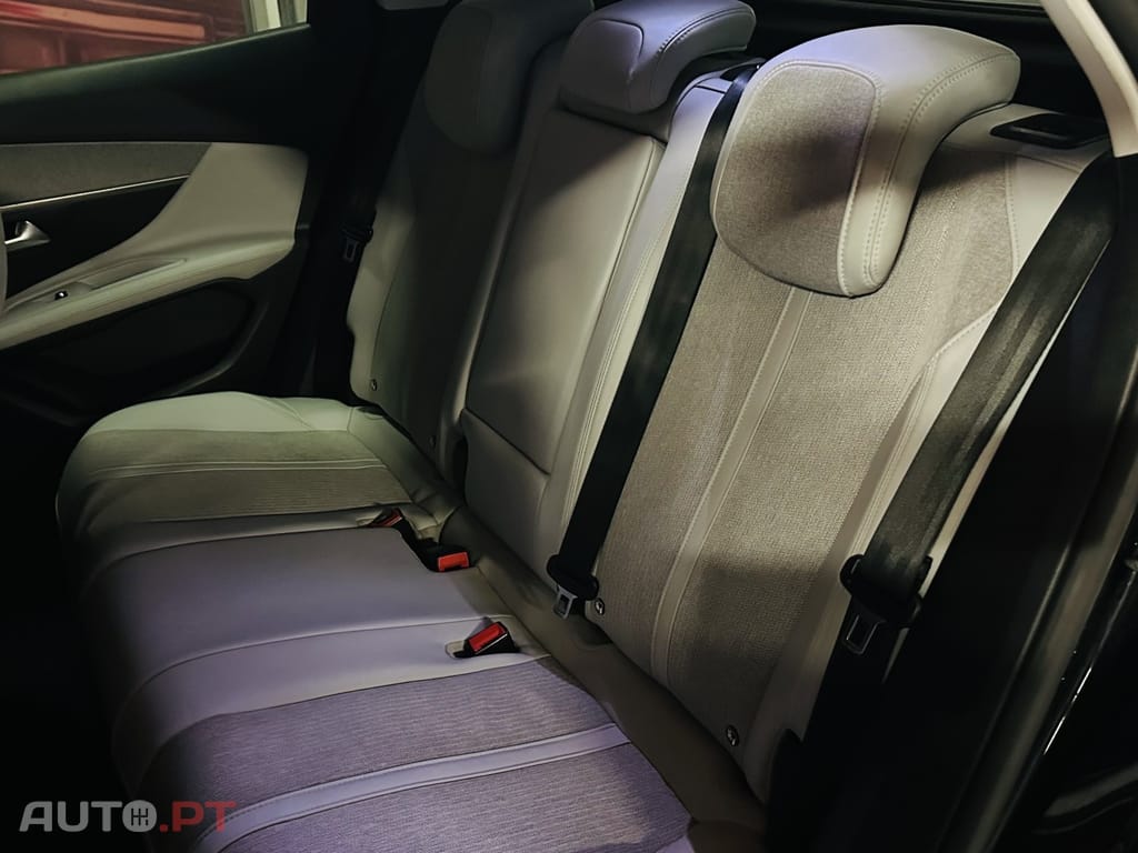 Peugeot 3008 1.2 PureTech Allure