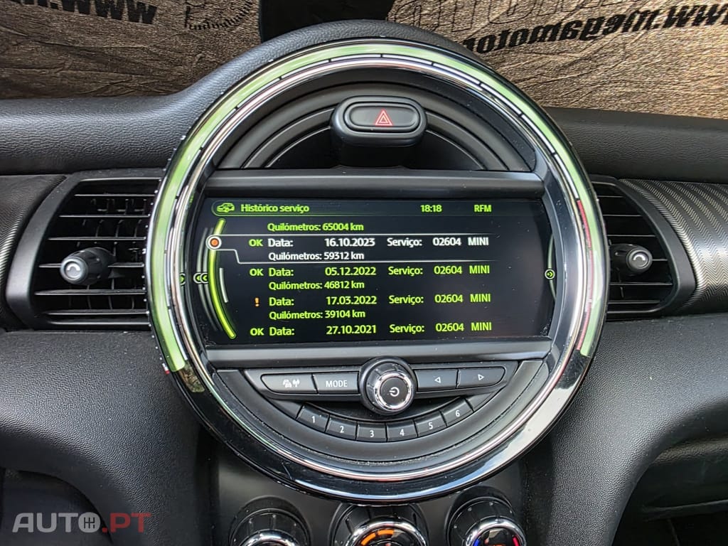 MINI Cooper John Cooper Works Auto Desportiva