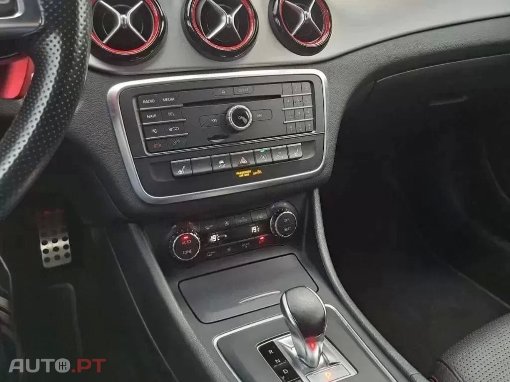 Mercedes-Benz CLA 45 AMG Shooting Brake 4-Matic