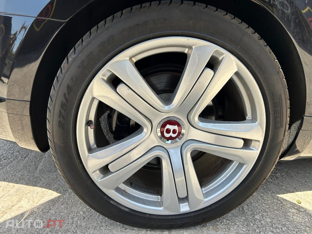 Bentley Continental GT V8