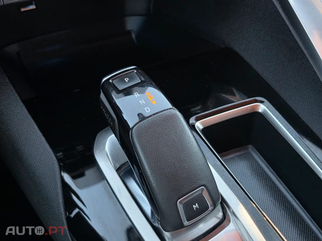 Peugeot 5008 1.5 BlueHDi Active Pack EAT8