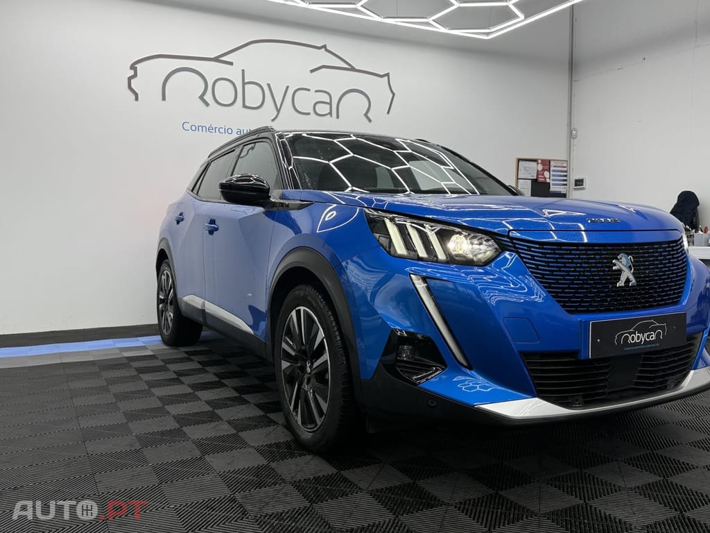 Peugeot E-2008 50 kWh GT