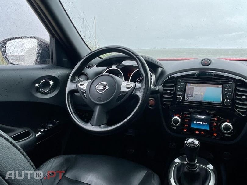 Nissan Juke 1.5 dCi N-Connecta P.Ext.2 Detroit Red