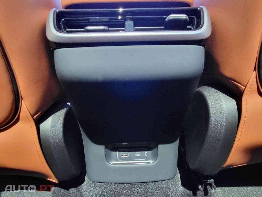 XPeng G9 I.V.A DEDUTÍVEL AWD Performance E-AHK