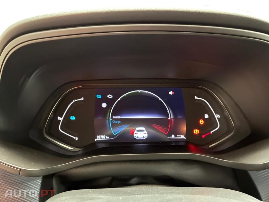 Renault Arkana 1.6 E-Tech Business