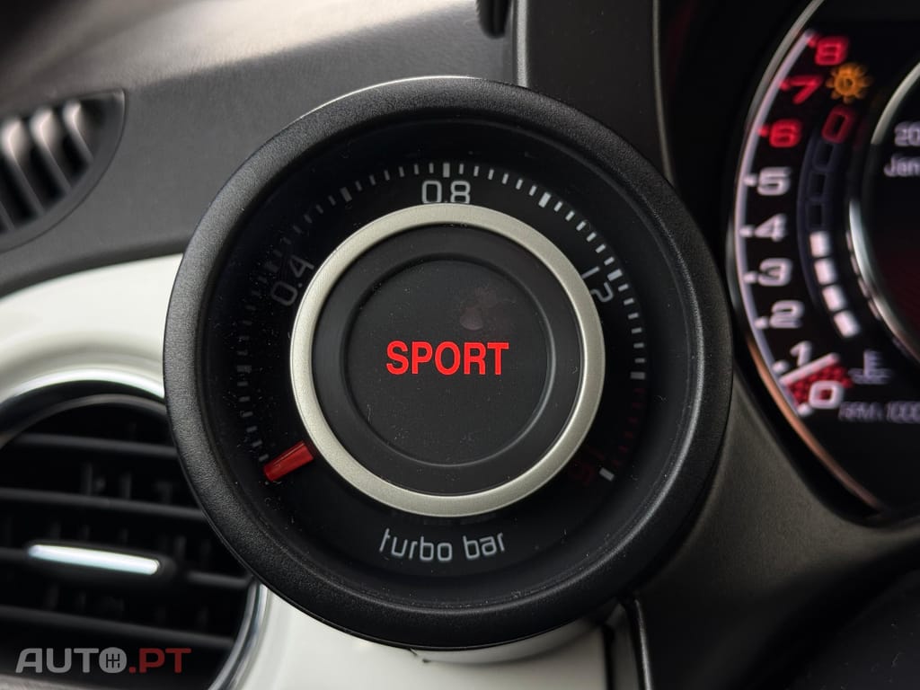 Abarth 595 Outro