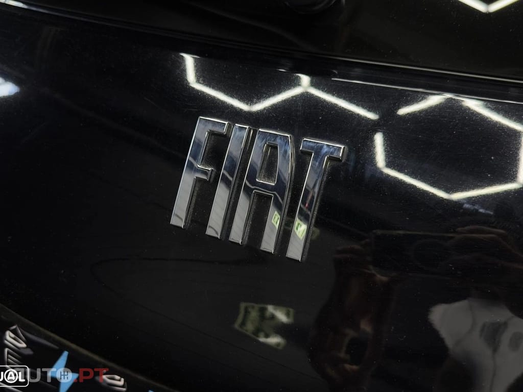 Fiat 500e La Prima