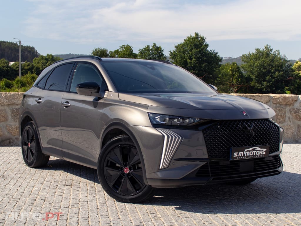 DS DS7 Crossback E-Tense Performance Line EAT8
