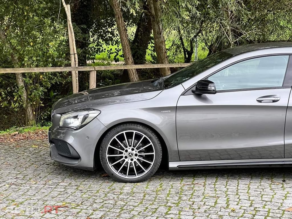 Mercedes-Benz CLA 200 d Shooting Brake AMG Line Aut.