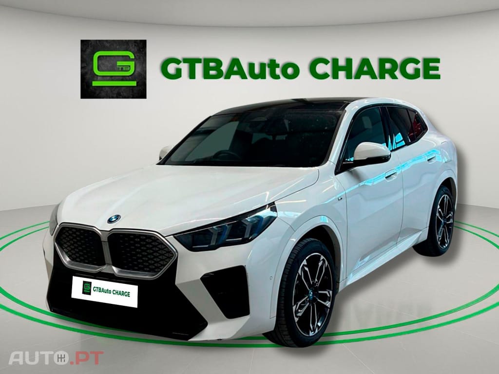BMW iX2 I.V.A DEDUTIVEL eDrive20 M Sport
