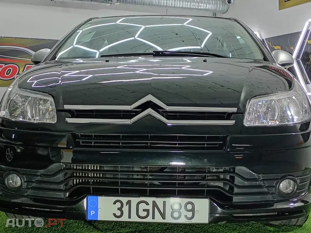 Citroën C4 1.6 HDi Exclusive — fotografia 9