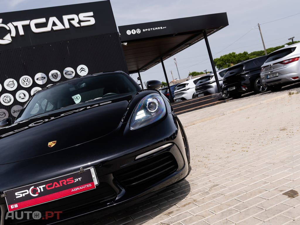 Porsche 718 2.0 T PDK