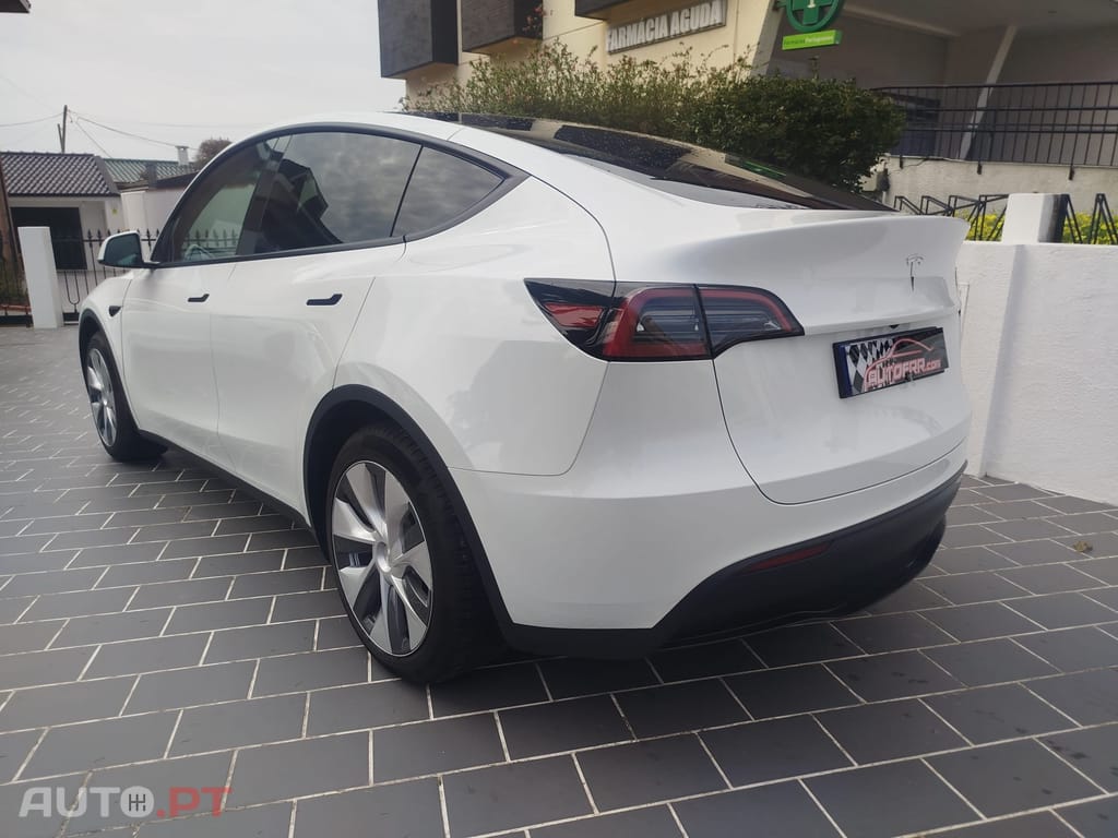 Tesla Model Y Tração Traseira