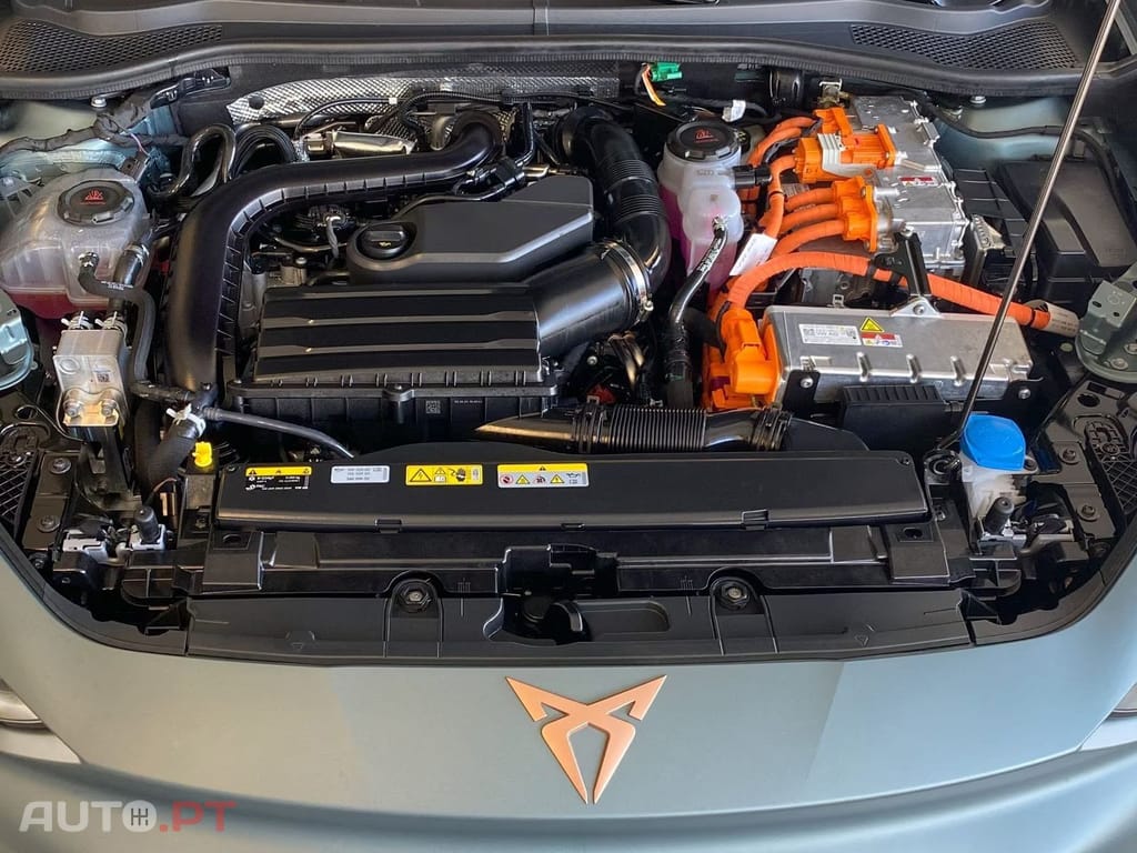 Cupra Leon Sportstourer VZ 1.5 e-HYBRID I.V.A DEDUTIVEL 