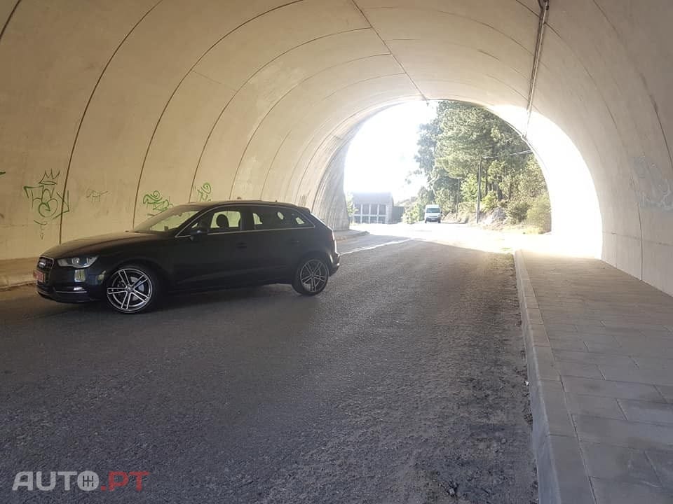 Audi A3 Sportback 2.0 TDI Advance S tronic 119g