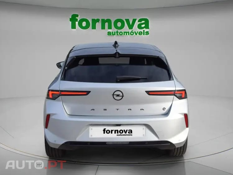 Opel Astra 54 kWh GS