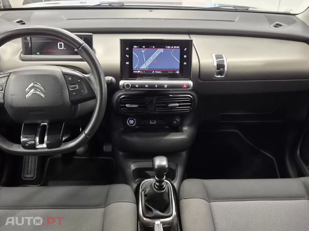 Citroen C4 Cactus 1.5 BlueHDi Shine Pack
