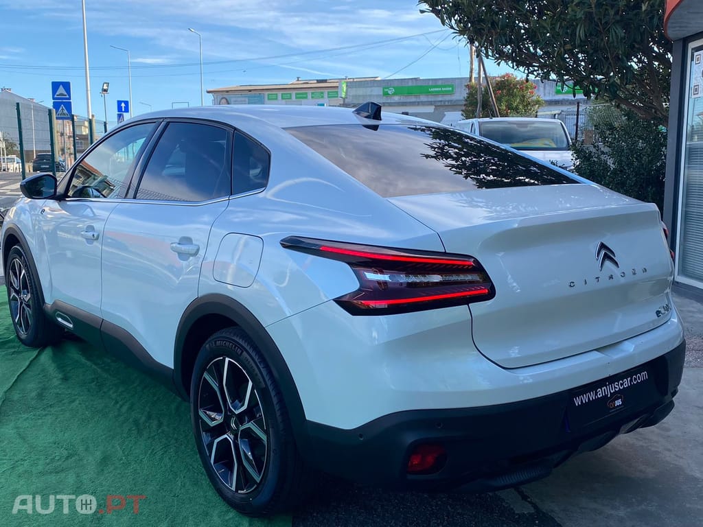 Citroen C4 X Shine Pack