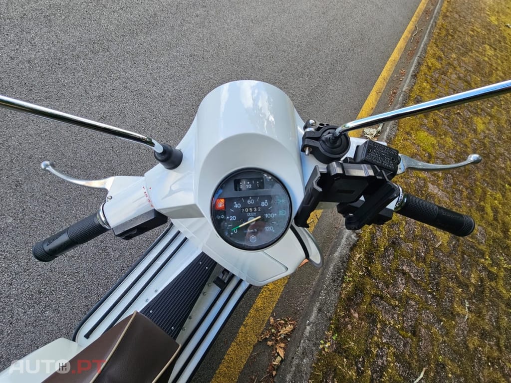 Piaggio PX 200E