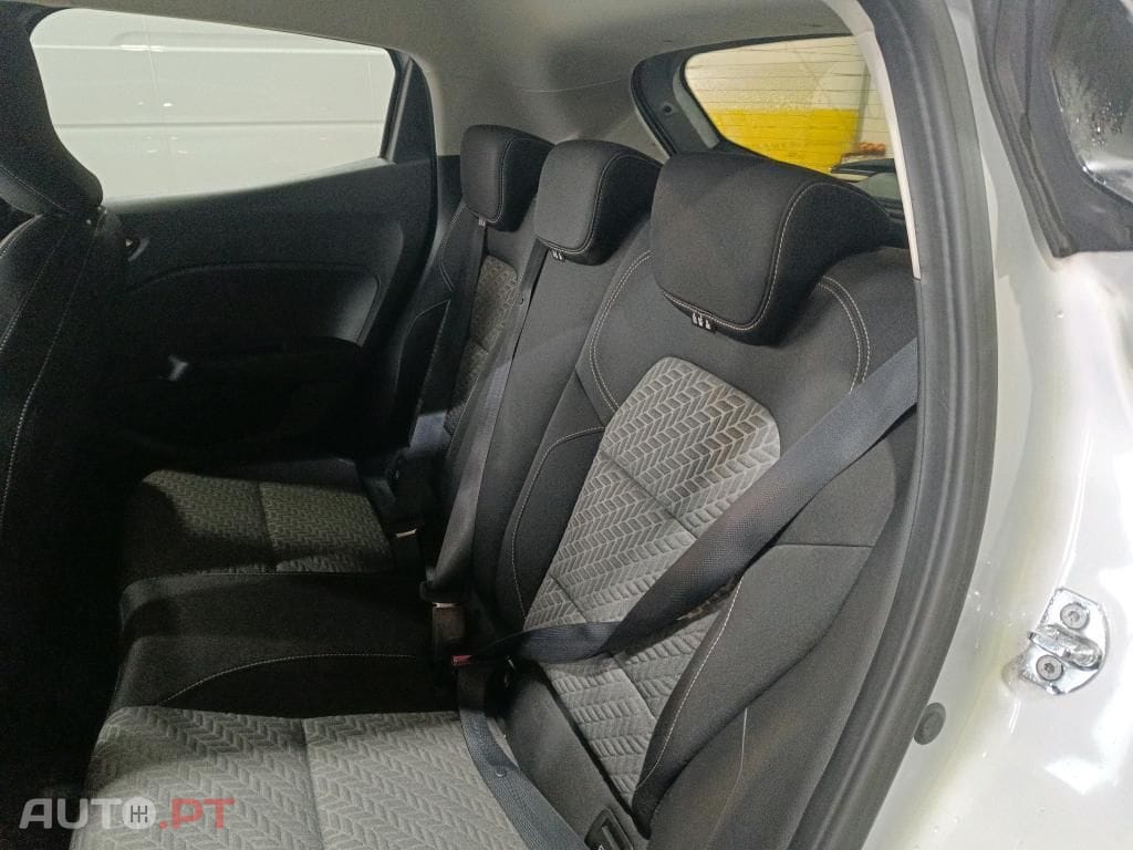 Renault Clio 1.0 TCe Limited Bi-Fuel