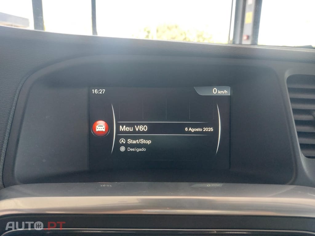 Volvo V60 2.0 D2 Momentum