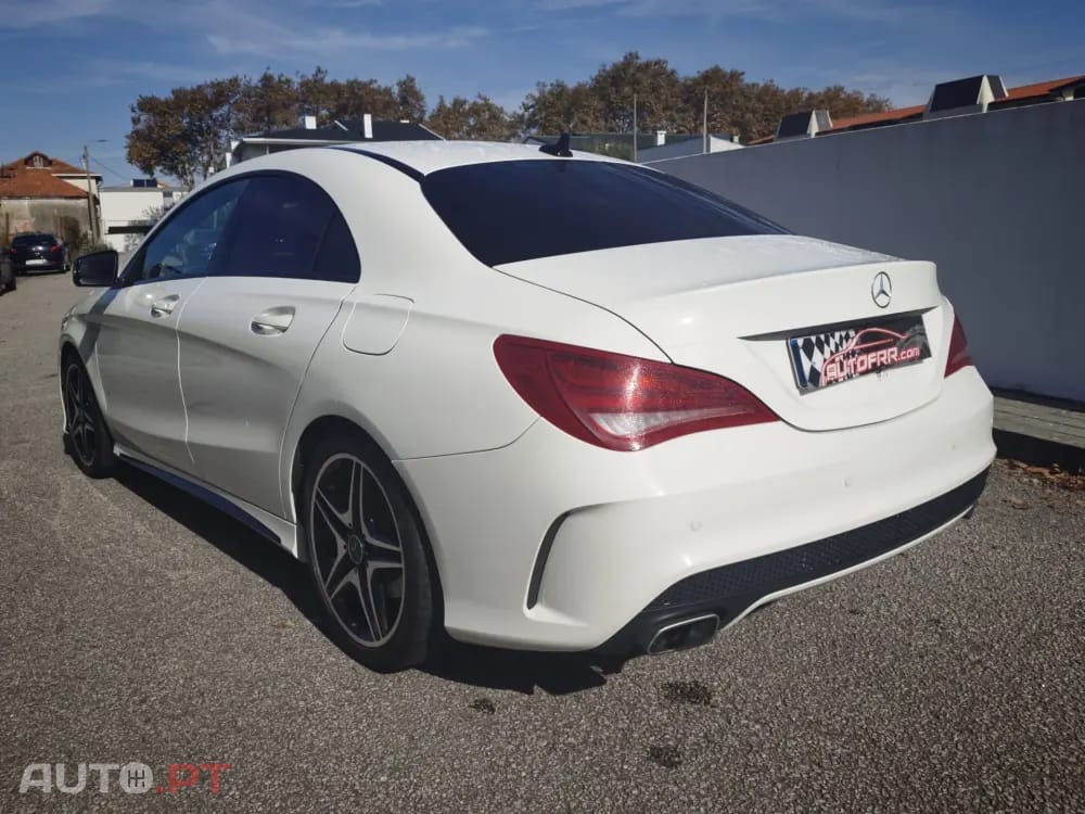 Mercedes-Benz CLA 200