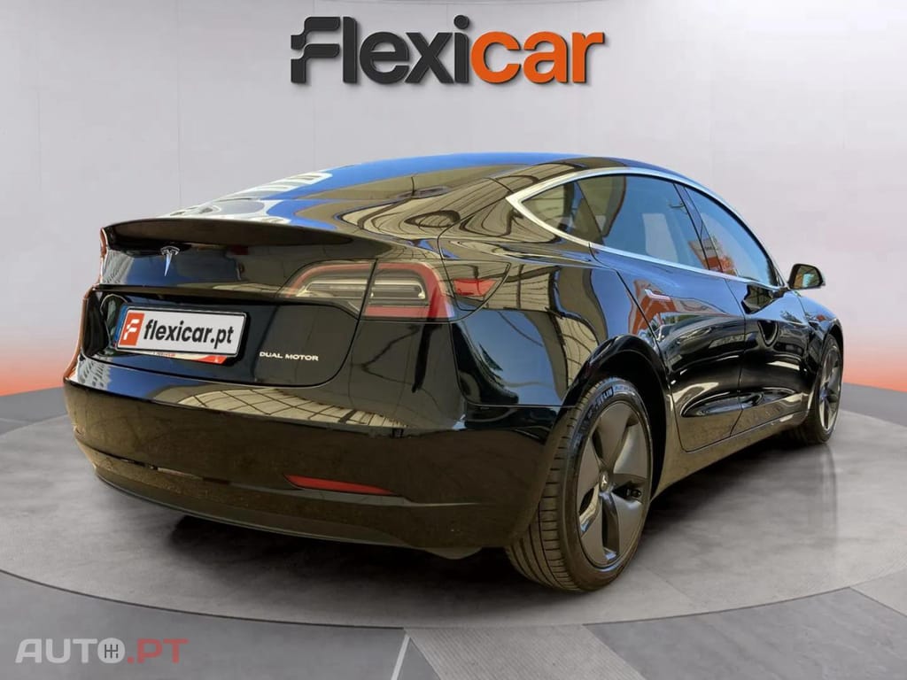 Tesla Model 3 Long-Range Dual Motor AWD