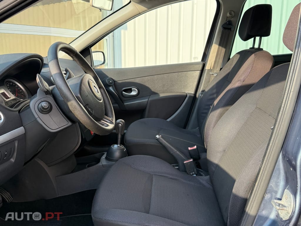 Renault Clio 1.5 dCi Dynamique Luxe QS