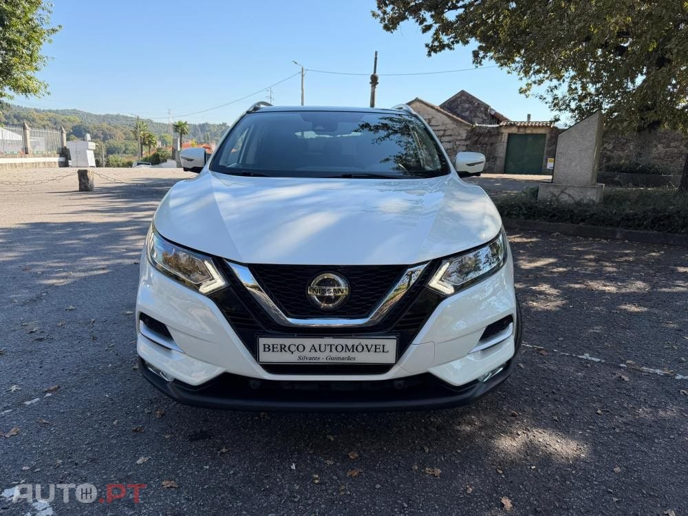 Nissan Qashqai 1.3 DIG-T MHEV Premiere Edition