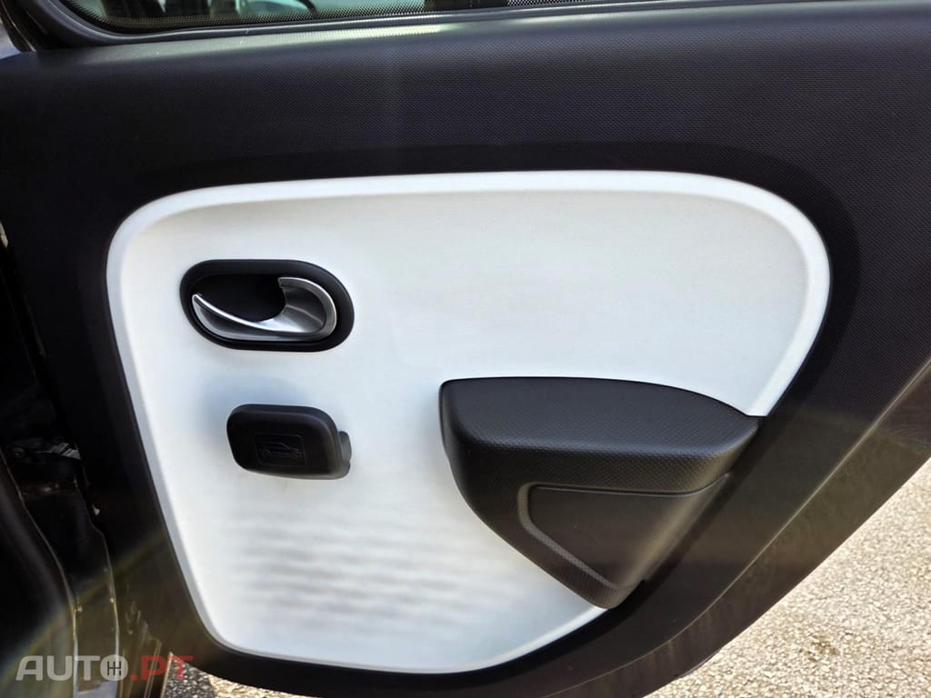 Renault Twingo 1.0 SCe Zen