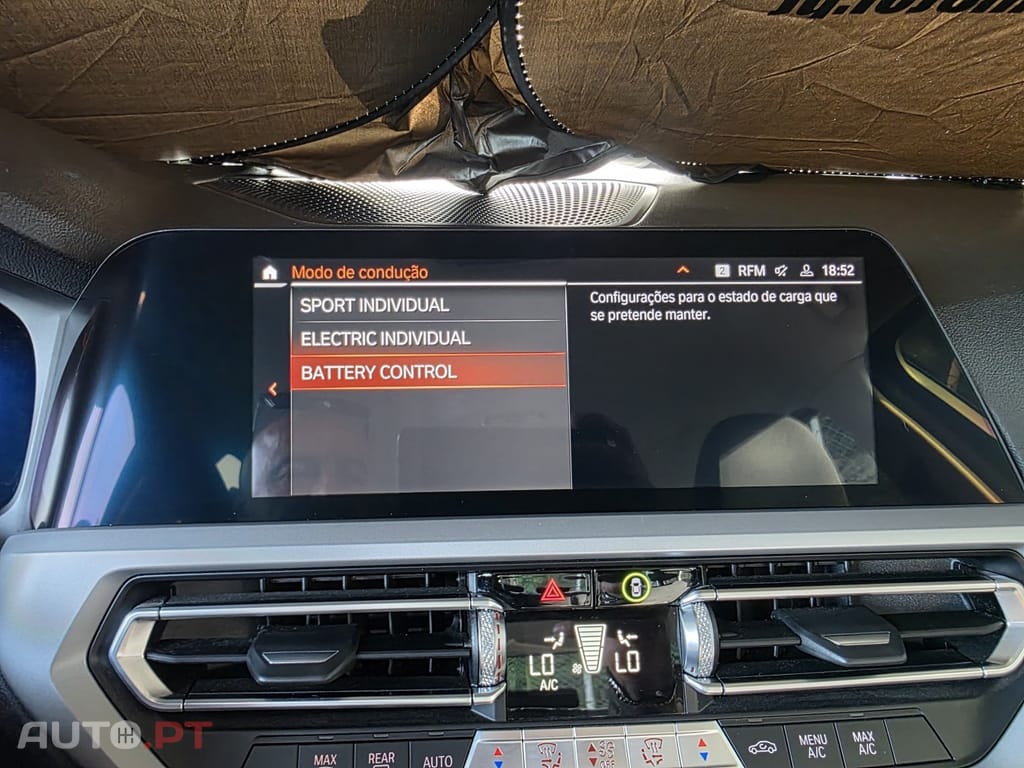 BMW 330 e Corporate Edition Auto — fotografia 23