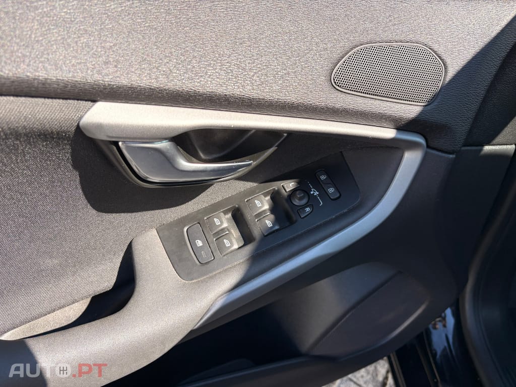 Volvo V40 2.0 D2 Inscription