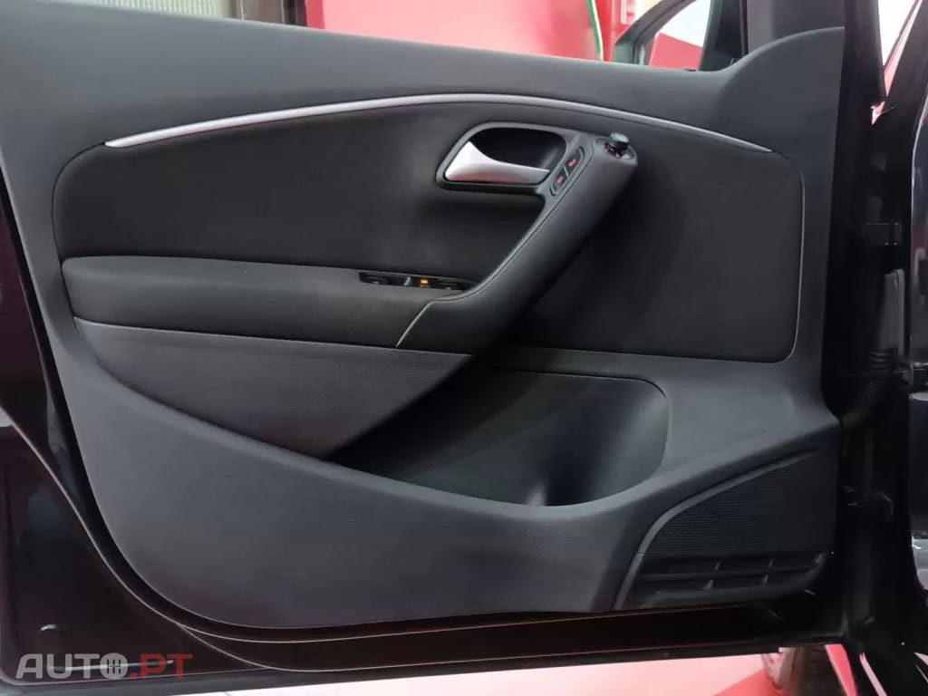 Volkswagen Polo 1.2 TSi Lounge