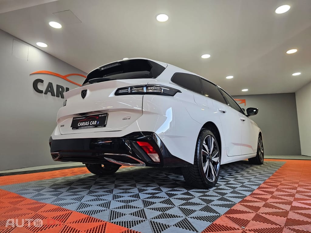 Peugeot 308 1.2 PureTech Allure Pack EAT8