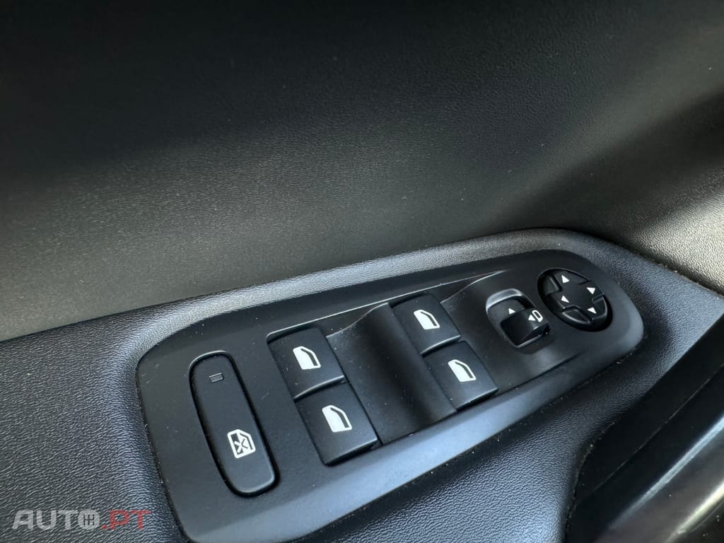 Peugeot 308 PureTech 130 GPF Stop & Start Tech Edition