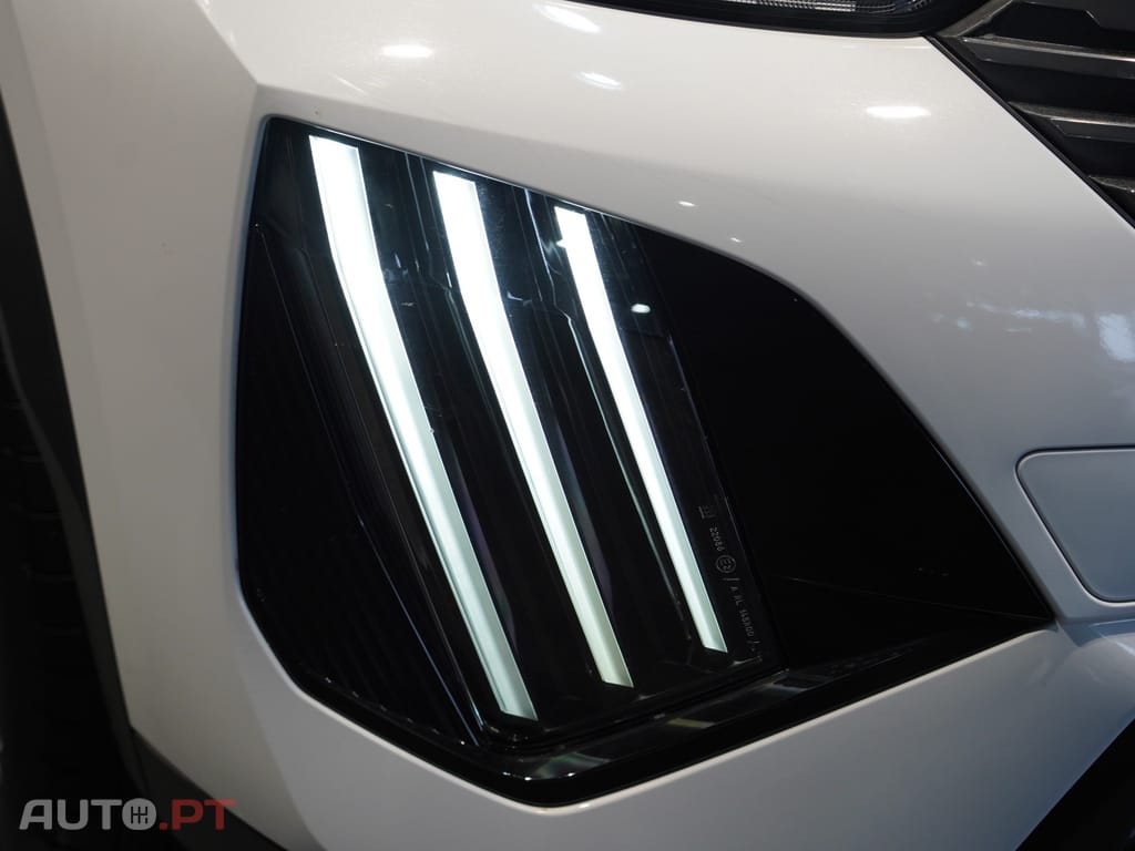 Peugeot 2008 1.2 PureTech Allure