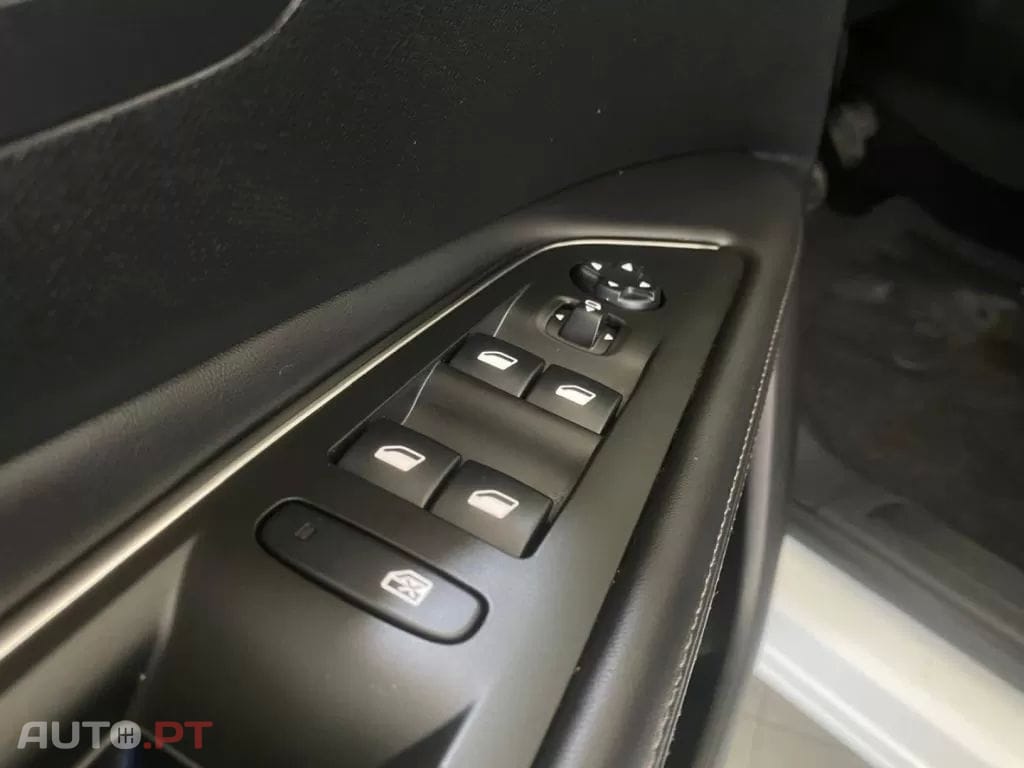 Peugeot 3008 1.2 PureTech Allure