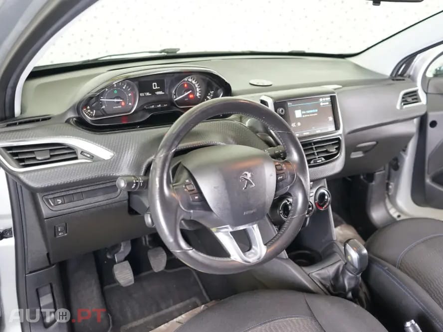 Peugeot 208 1.6 BlueHDi Active