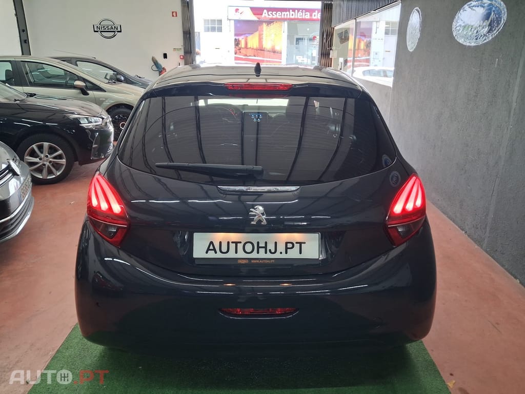 Peugeot 208 1.2 PureTech Active