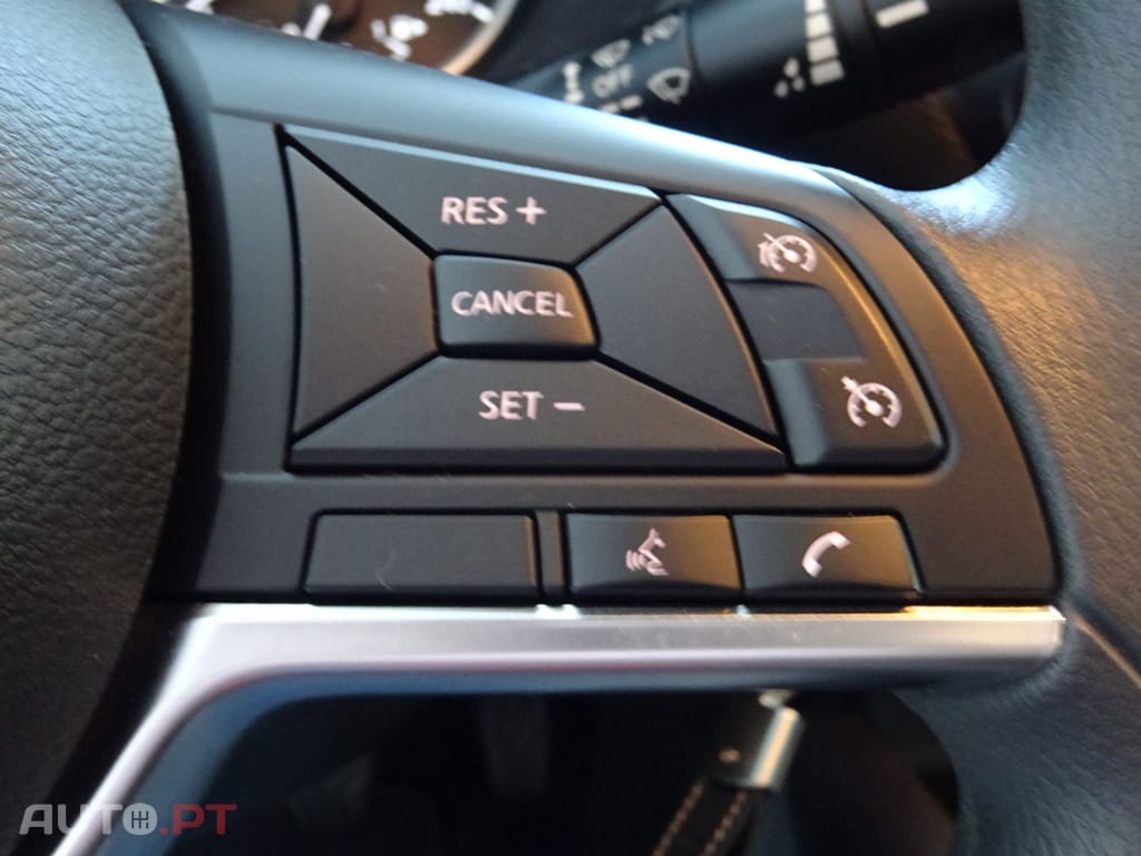 Nissan Juke 1.0 DIG-T N-Connecta