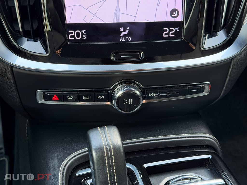 Volvo V60 2.0 T6 AWD TE R-Design