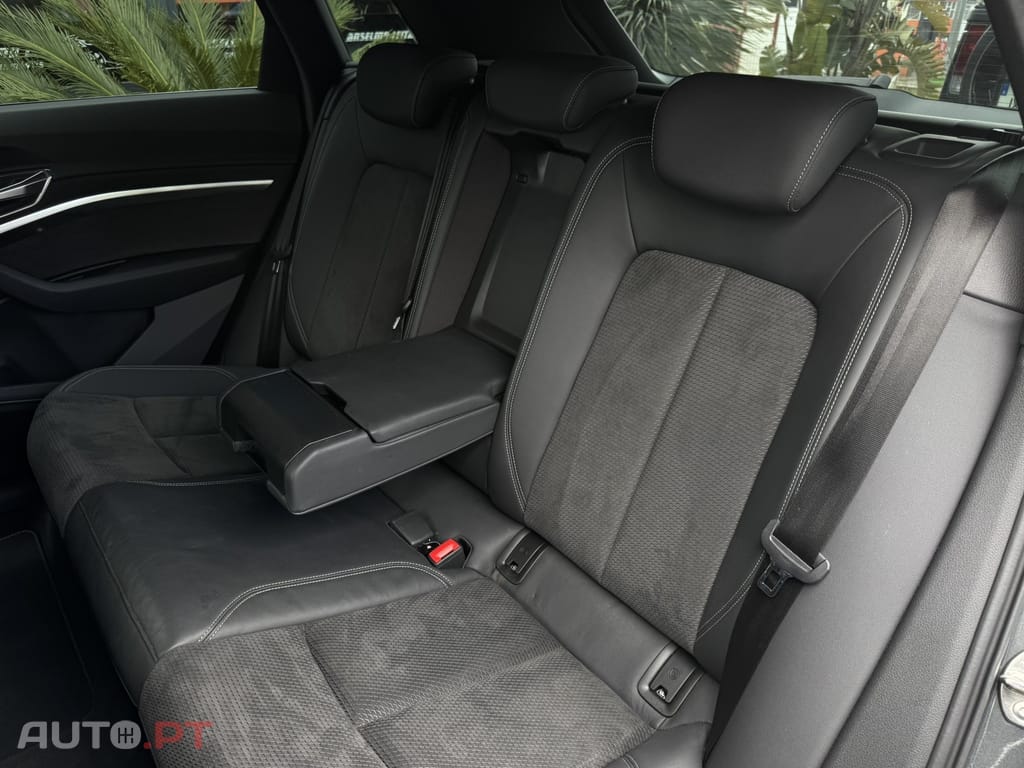 Audi E-Tron 55 quattro S line